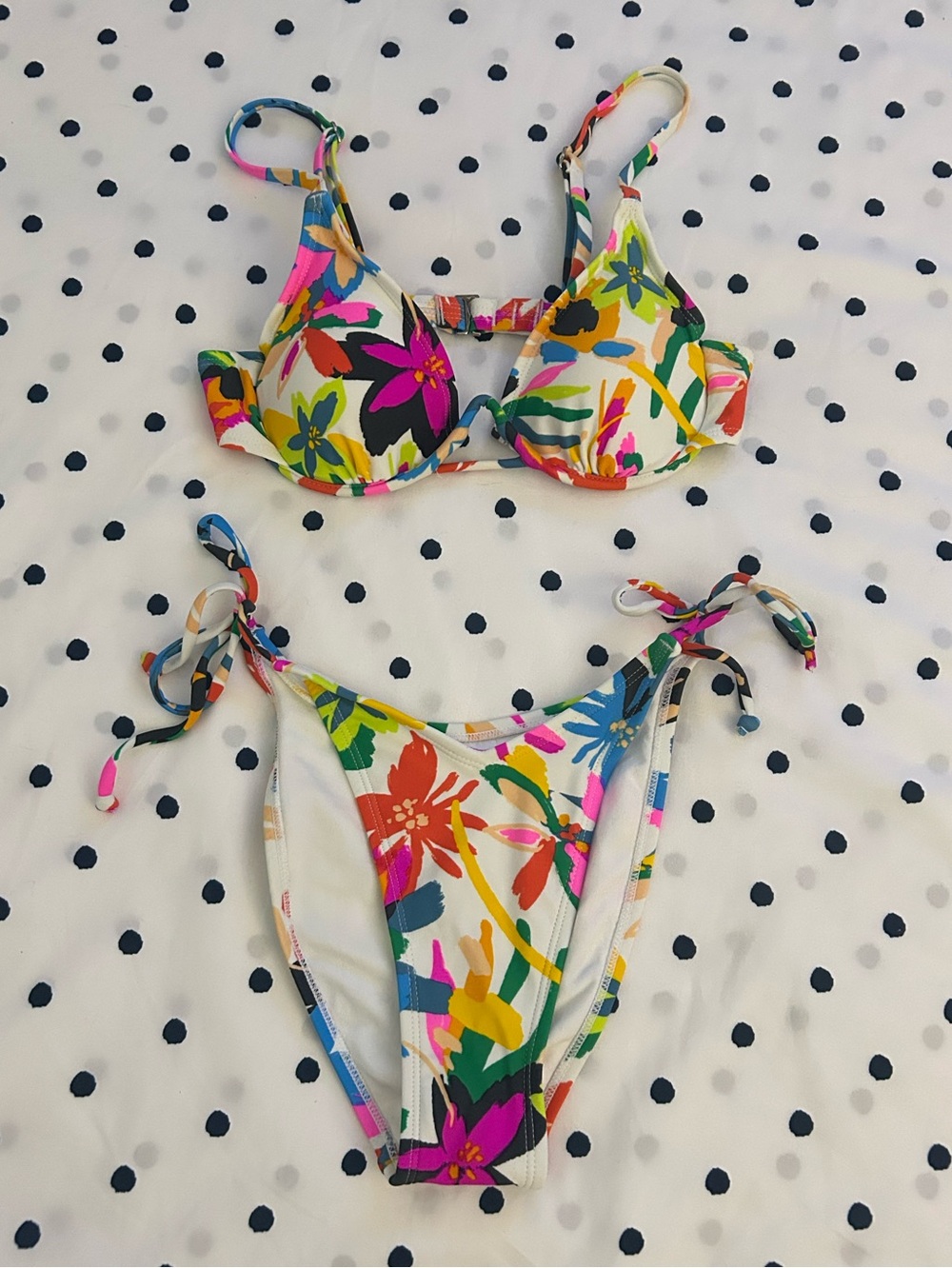 Tropical bikini set